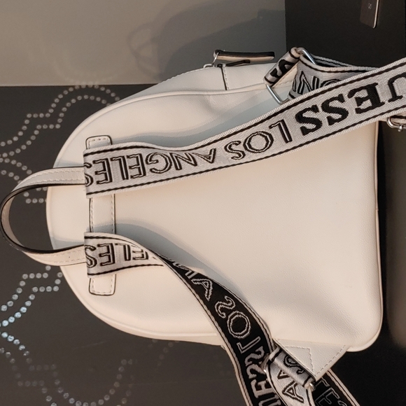 White preloved Guess Backpack. - Picture 2 of 4